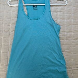 Nike Dri-FIT Aqua Performance Shirt